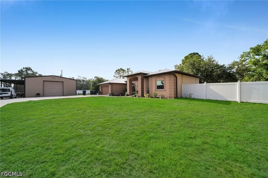 3241 Tropicaire Boulevard North Port FL 34286