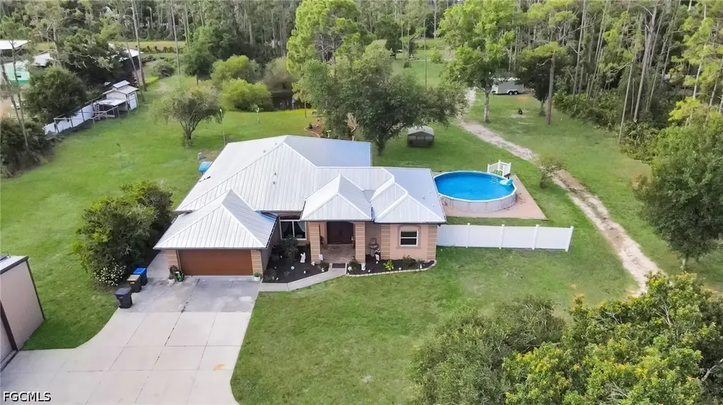 3241 Tropicaire Boulevard North Port FL 34286