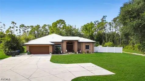 3241 Tropicaire Boulevard North Port FL 34286