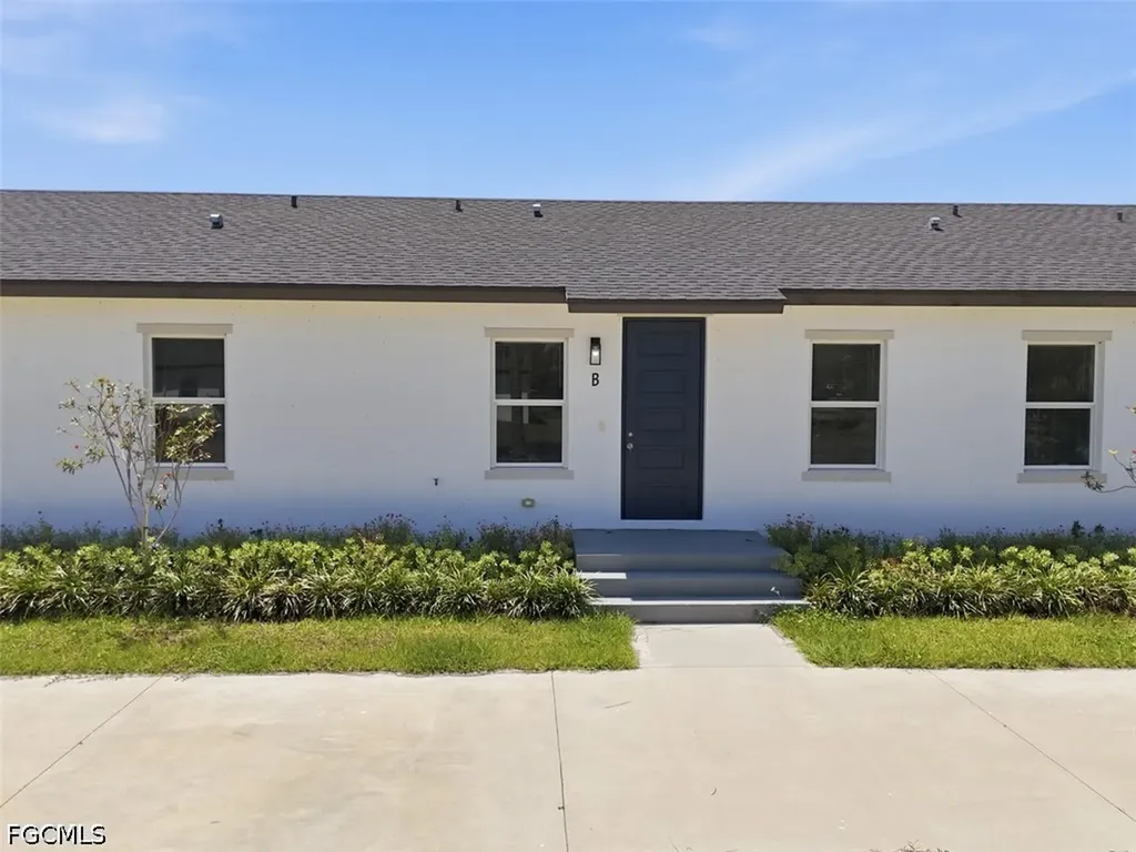 195 Rotonda Boulevard W Rotonda West FL 33947