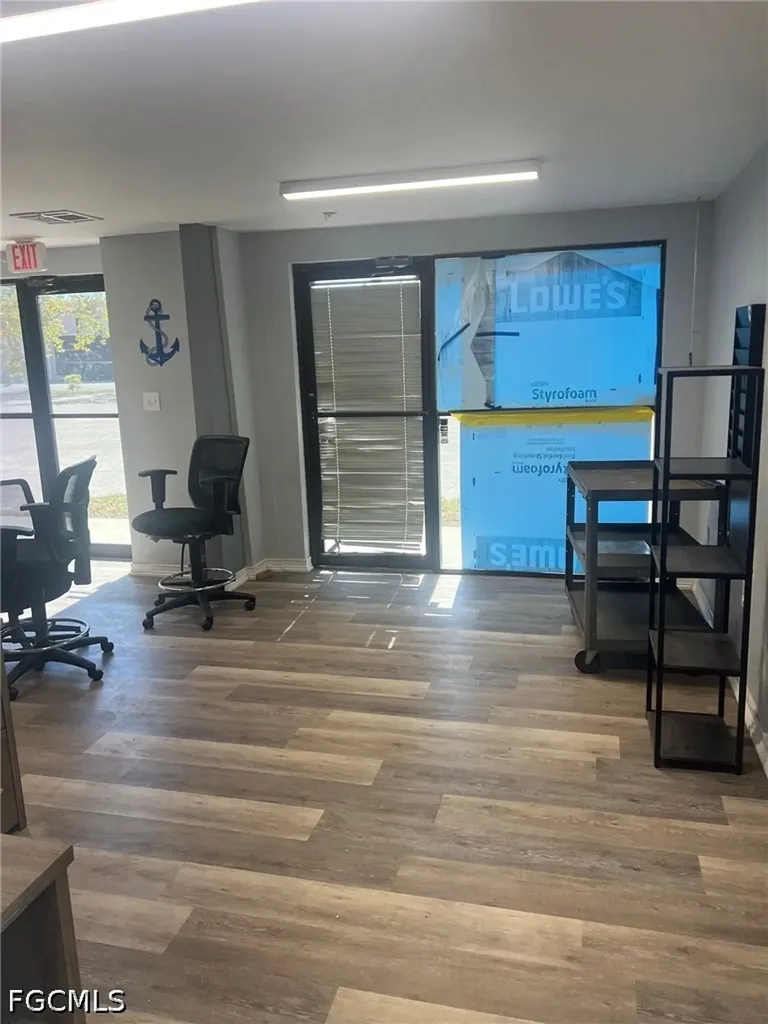 908 NE 24th Lane Cape Coral FL 33909