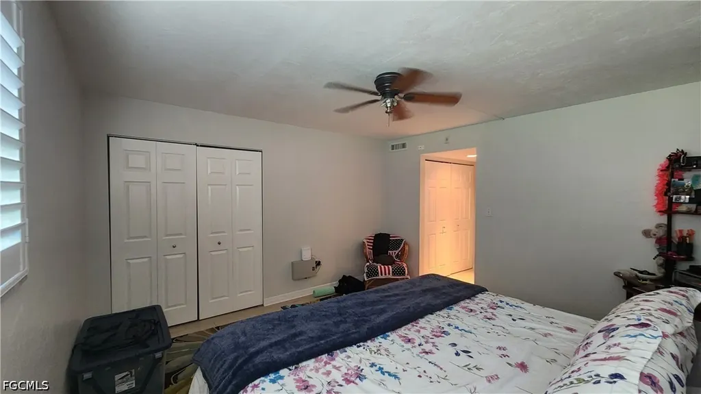 2121 Collier Avenue Fort Myers FL 33901