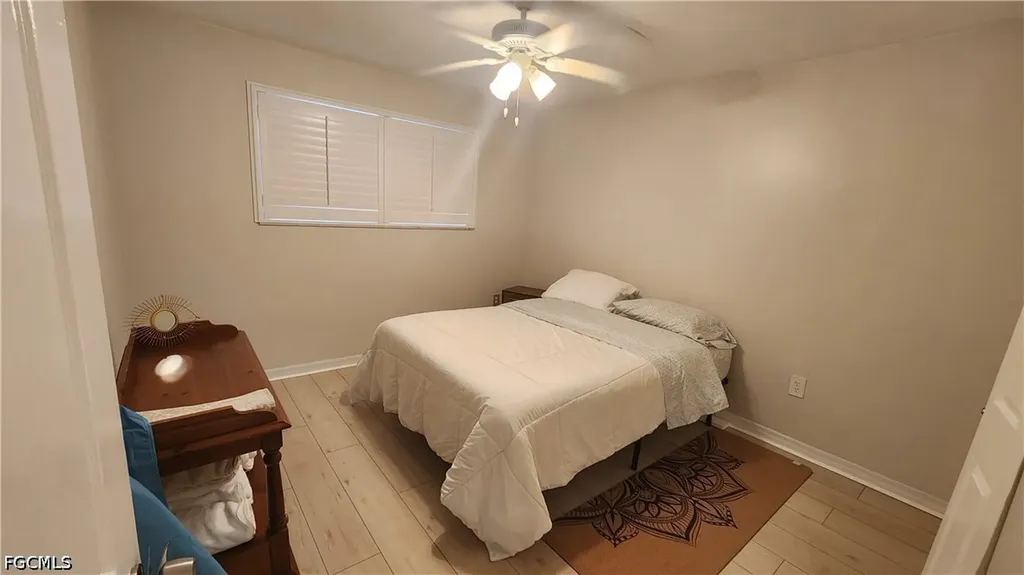 2121 Collier Avenue Fort Myers FL 33901
