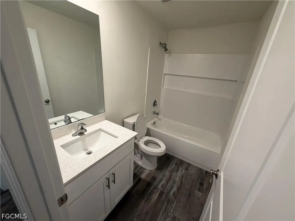 3223 NE 14th Avenue Cape Coral FL 33909