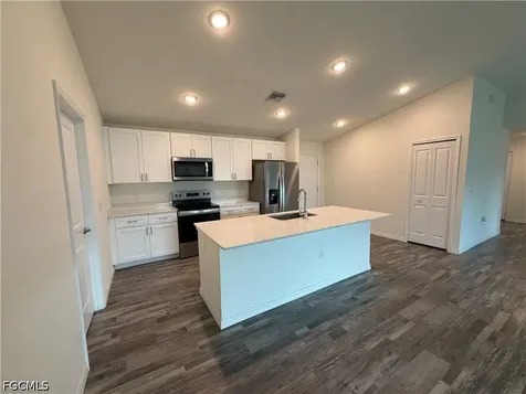 3223 NE 14th Avenue Cape Coral FL 33909