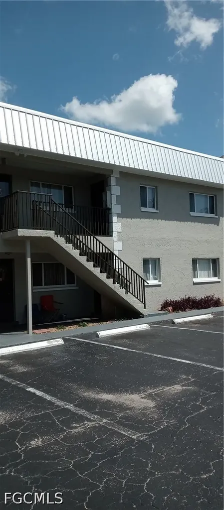 2135 Virginia Avenue Fort Myers FL 33901