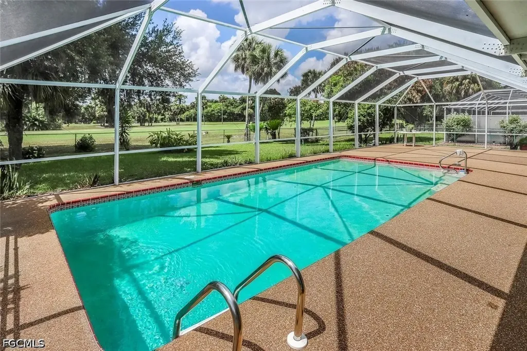 1711 Golfside Village Drive Lehigh Acres FL 33936