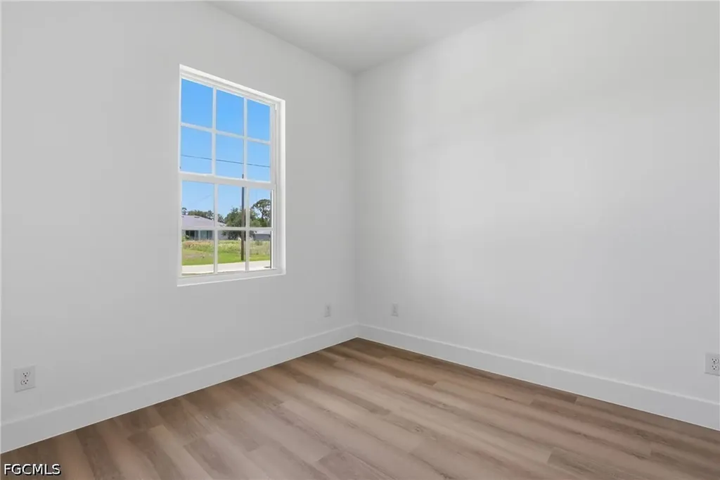 4708 27th Street SW Lehigh Acres FL 33973