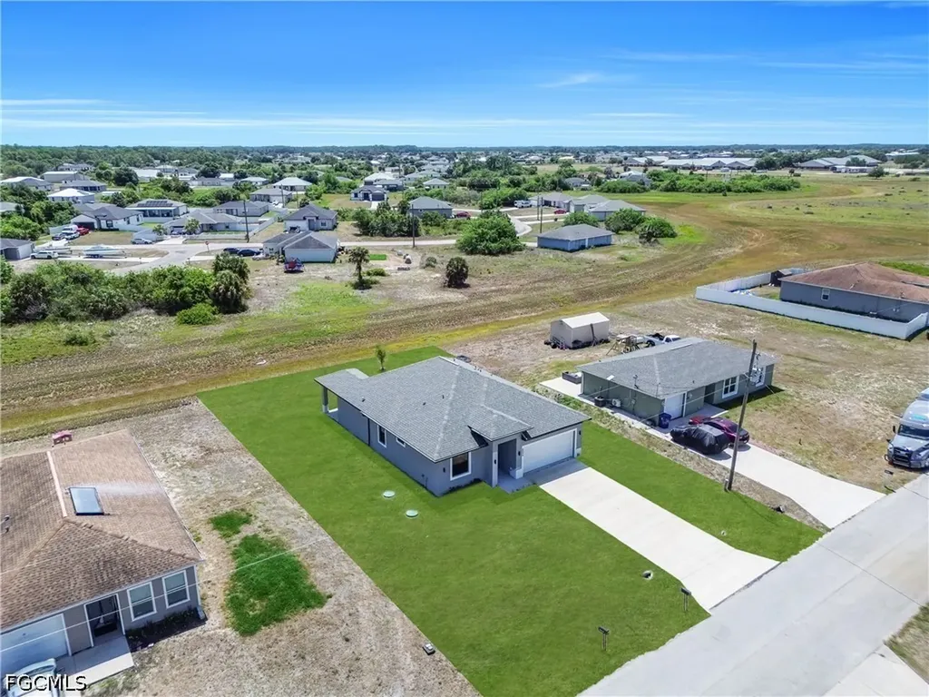 8045 Buttercup Circle Labelle FL 33935