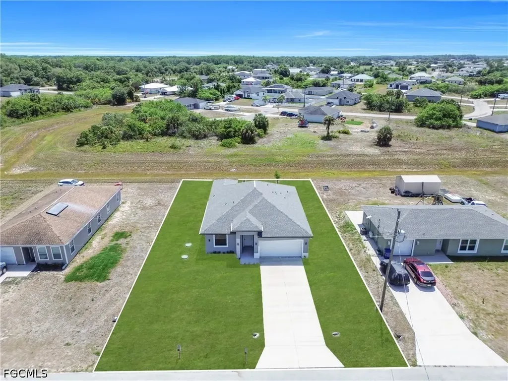 8045 Buttercup Circle Labelle FL 33935