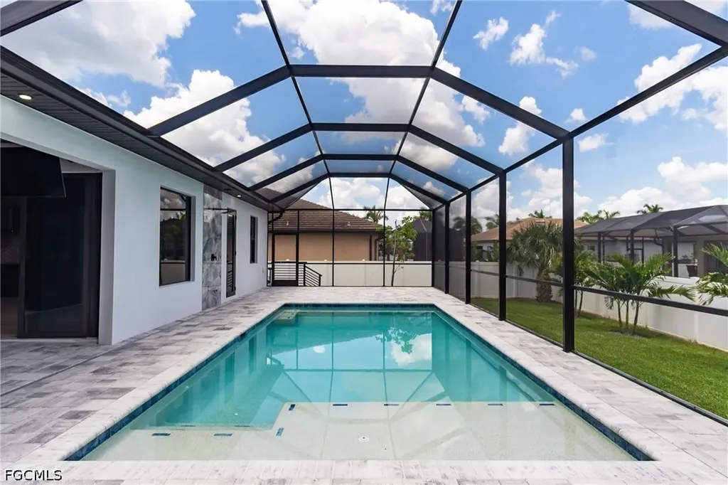 2513 SW 25th Avenue Cape Coral FL 33914