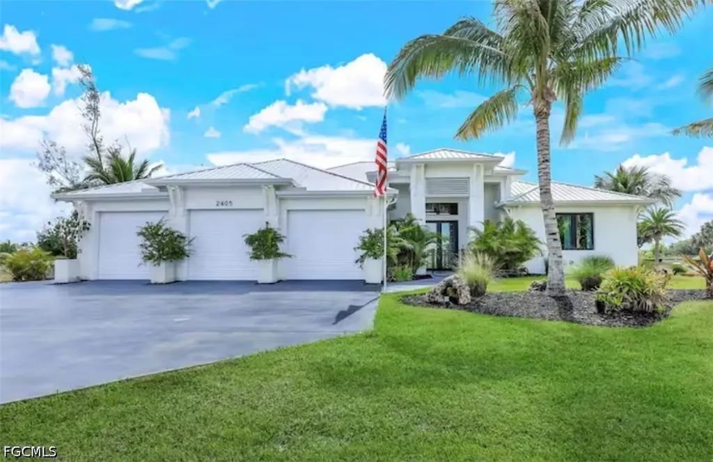 2405 SW 11th Avenue Cape Coral FL 33991