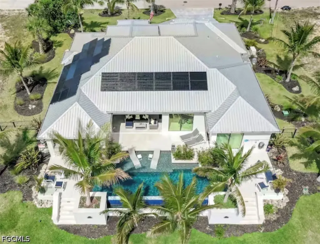 2405 SW 11th Avenue Cape Coral FL 33991