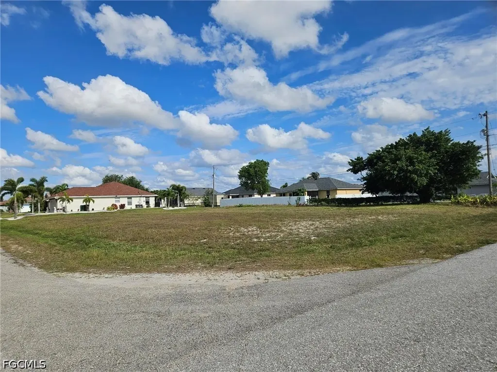 228 NW 14th Street Cape Coral FL 33993