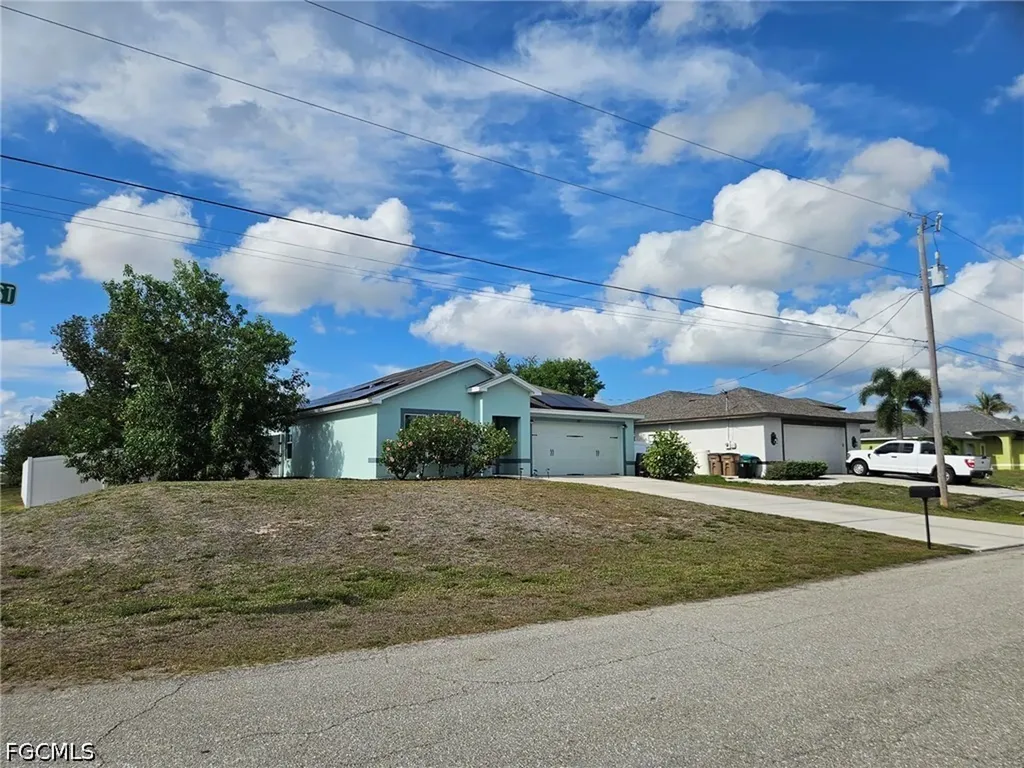 228 NW 14th Street Cape Coral FL 33993