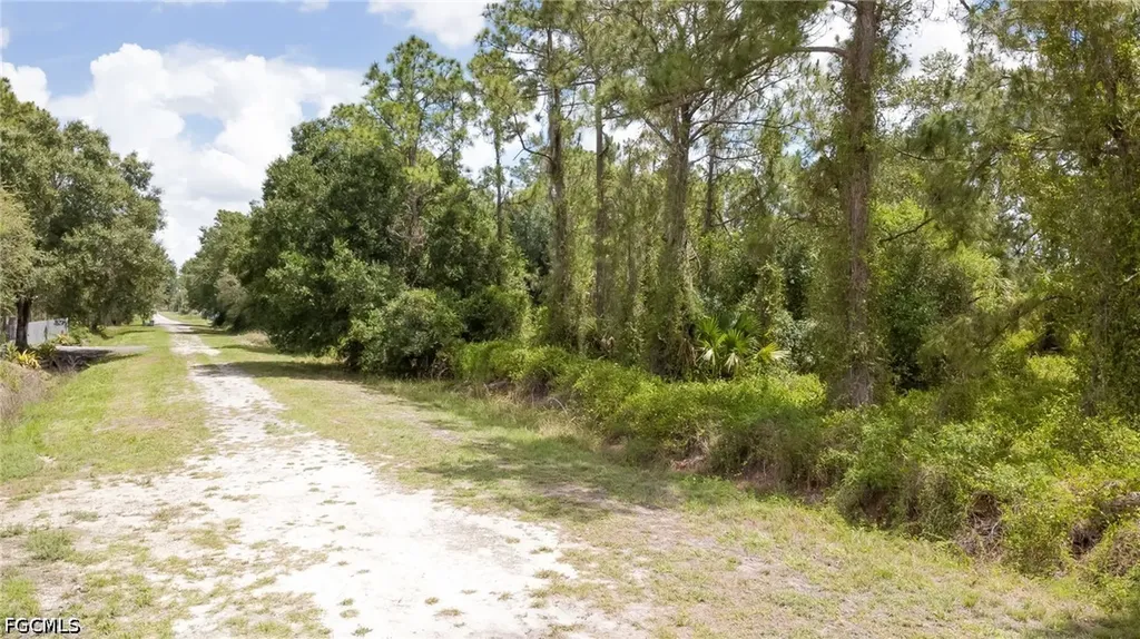 235 N Romero Street Clewiston FL 33440