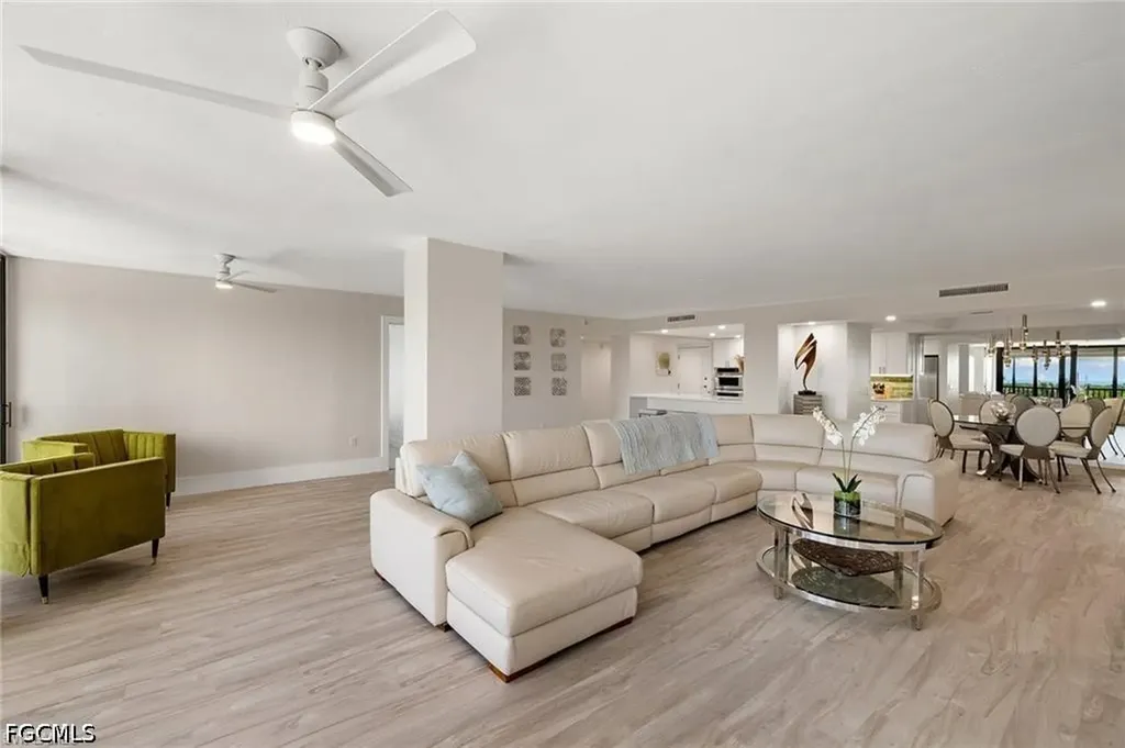 5601 Turtle Bay Drive Naples FL 34108