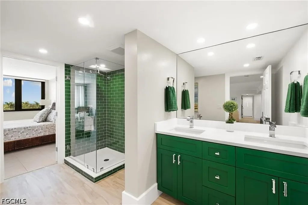 5601 Turtle Bay Drive Naples FL 34108