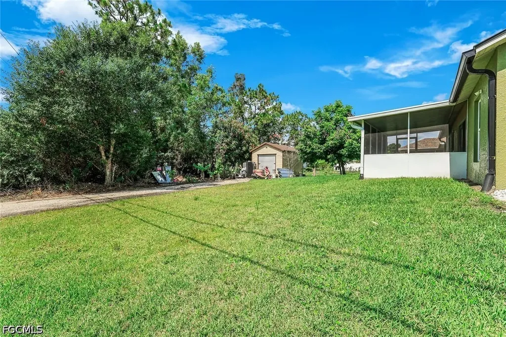 5201 4th Street W Lehigh Acres FL 33971