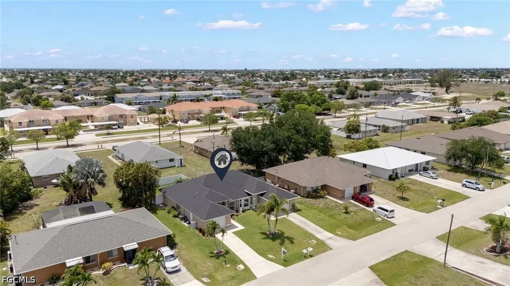 4528 SW 7th Place Cape Coral FL 33914