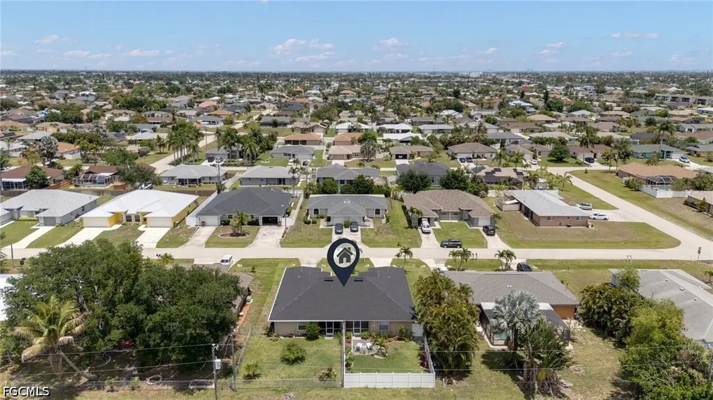 4528 SW 7th Place Cape Coral FL 33914