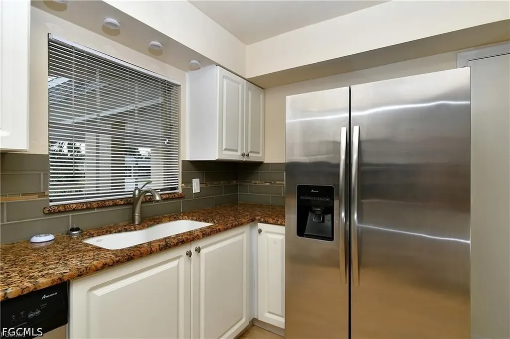 9 Park Lane Circle Lehigh Acres FL 33936