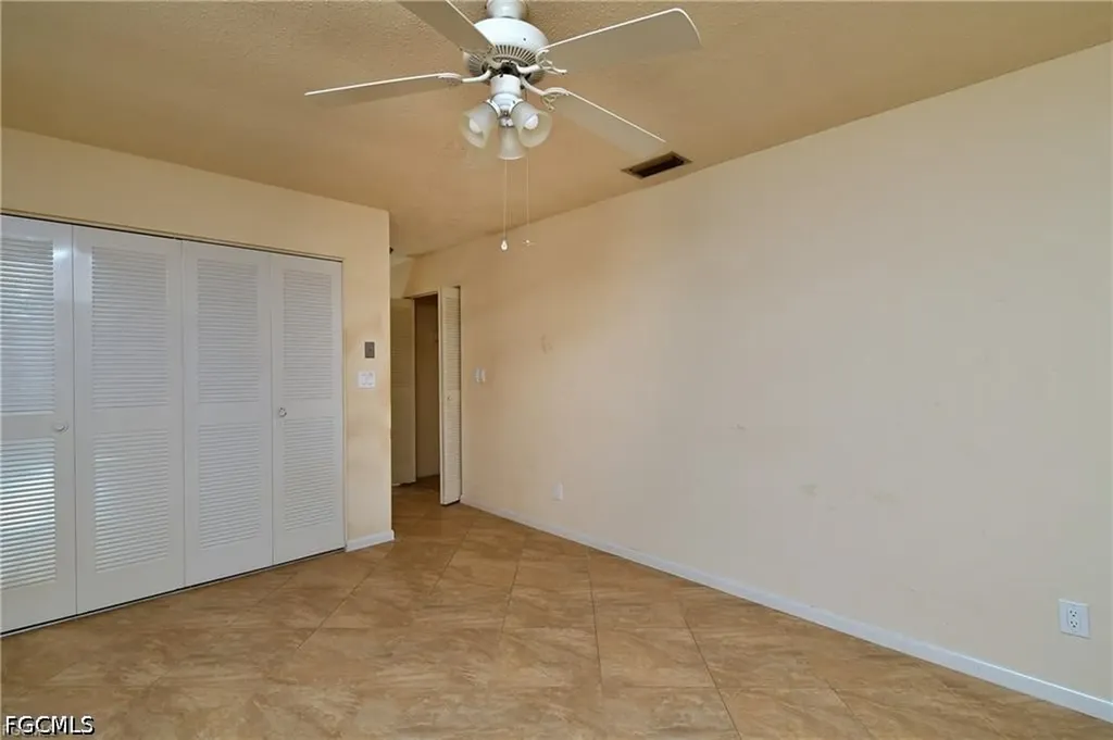 9 Park Lane Circle Lehigh Acres FL 33936