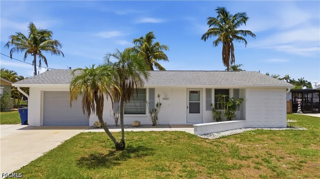 4425 N Canal Circle North Fort Myers FL 33903