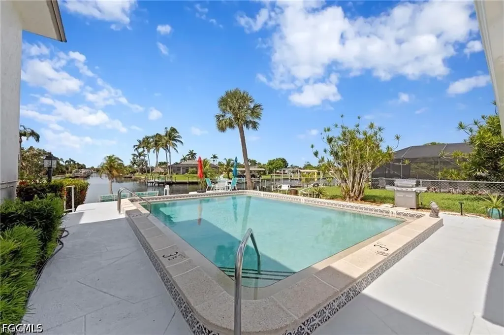 4938 Vincennes Street Cape Coral FL 33904