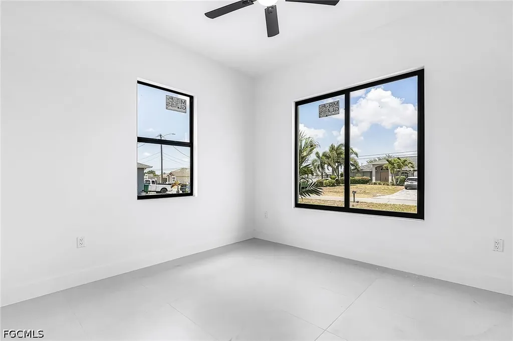 324 NE 15th Street Cape Coral FL 33909