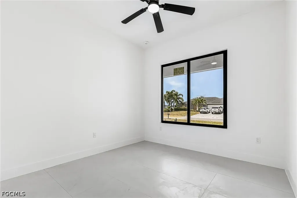 324 NE 15th Street Cape Coral FL 33909