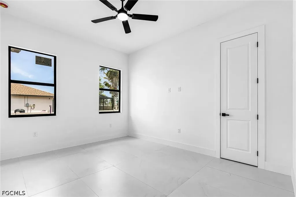 324 NE 15th Street Cape Coral FL 33909