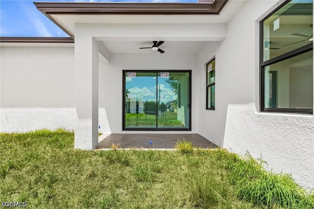 324 NE 15th Street Cape Coral FL 33909