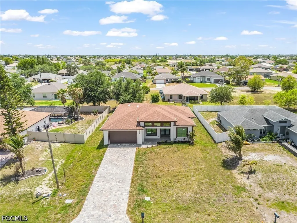 324 NE 15th Street Cape Coral FL 33909