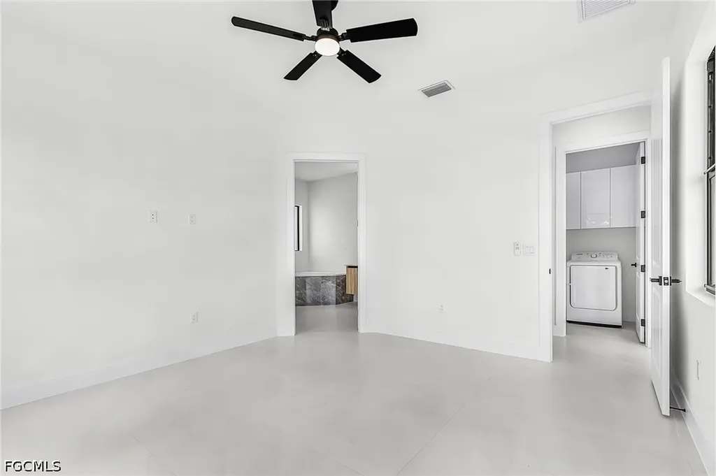 1322 NE 5th Place Cape Coral FL 33909