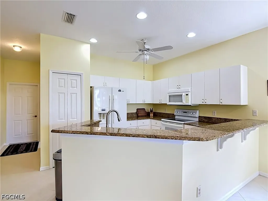 2571 Palo Duro Boulevard North Fort Myers FL 33917