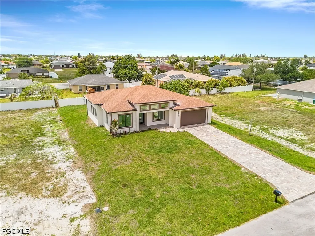1306 NE 3rd Avenue Cape Coral FL 33909
