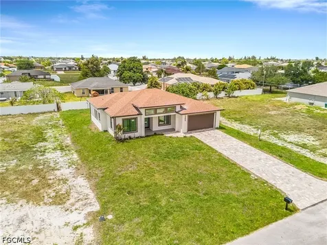 1306 NE 3rd Avenue Cape Coral FL 33909