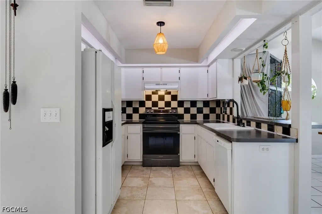17298 Knight Drive Fort Myers FL 33967