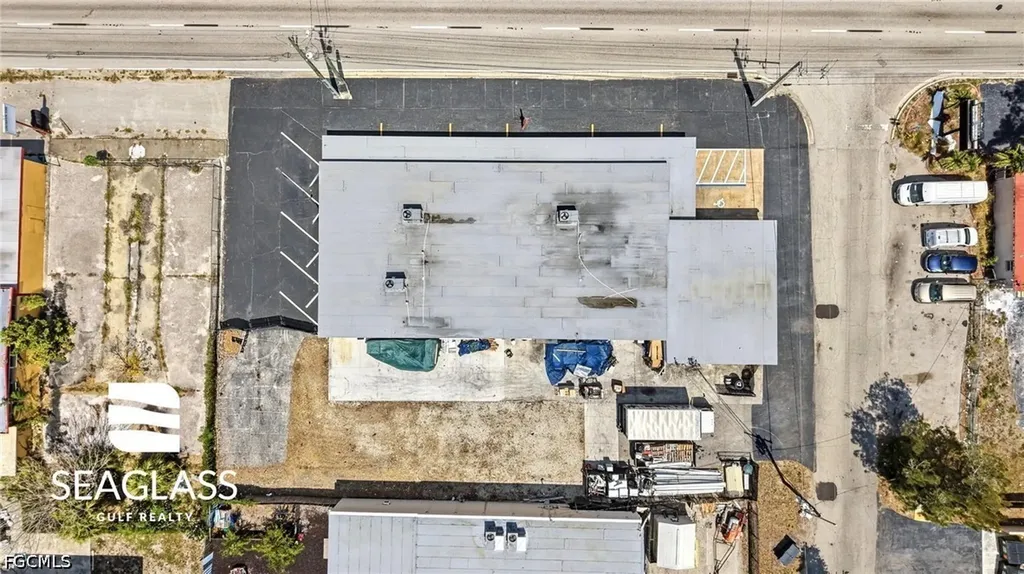 2730 Fowler Street Fort Myers FL 33901