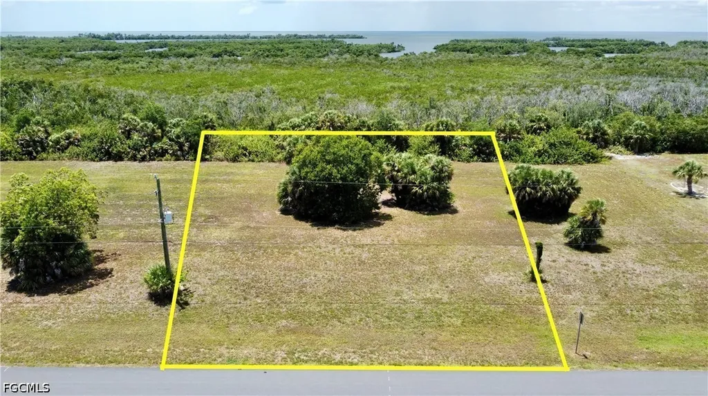 16721 San Edmundo Road Punta Gorda FL 33955