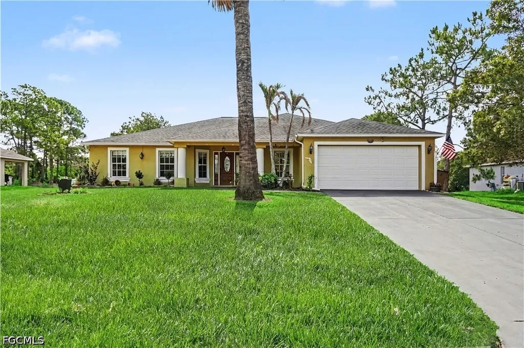 614 Truman Avenue Lehigh Acres FL 33972