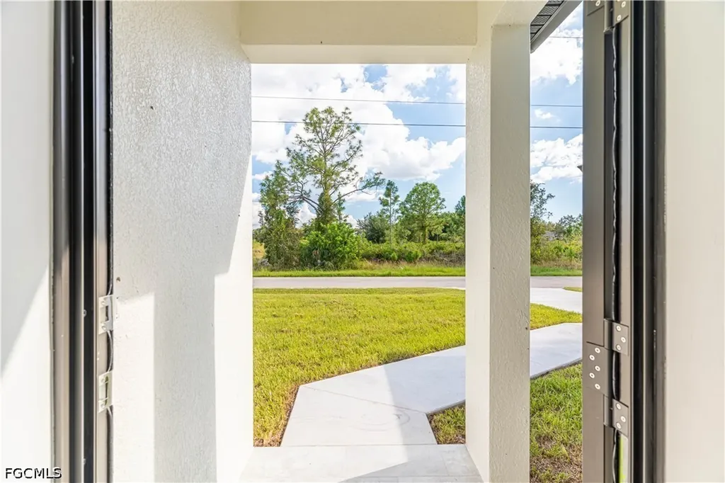 2708 42nd Street W Lehigh Acres FL 33971