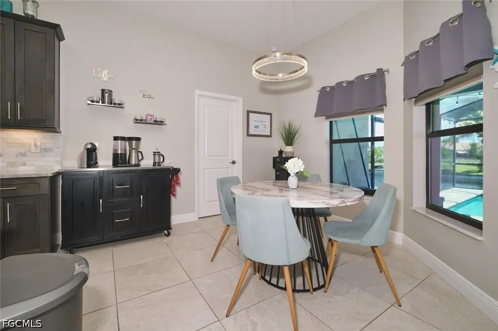 1119 NE 2nd Terrace Cape Coral FL 33909