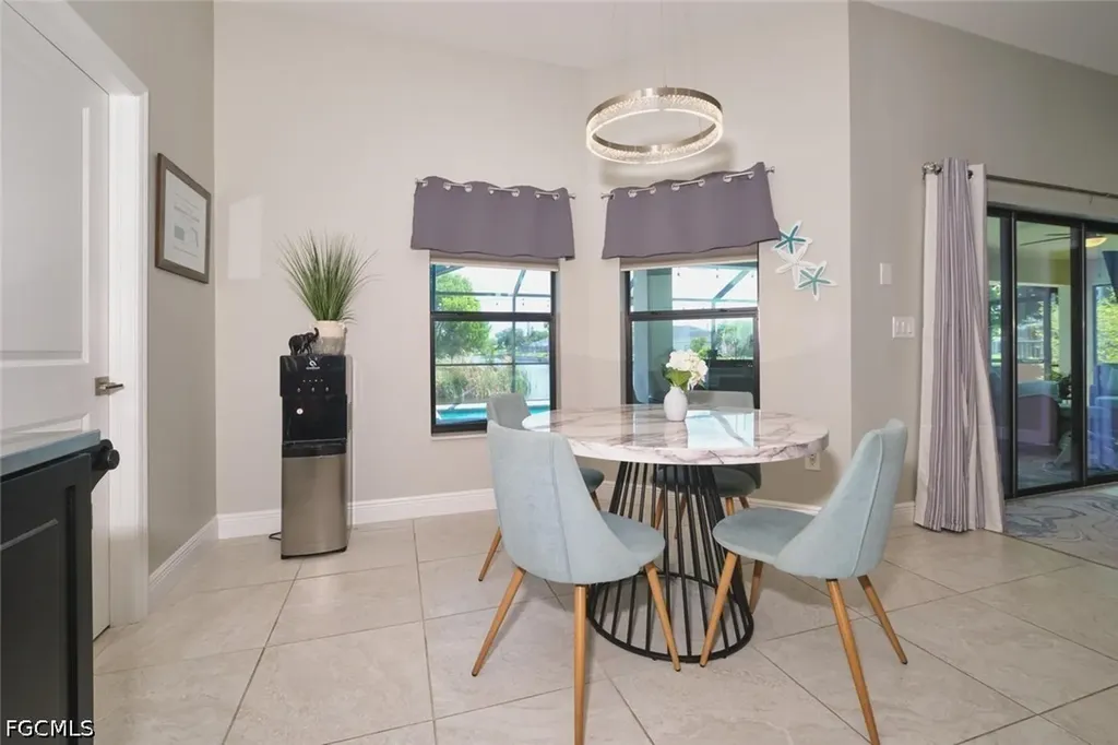 1119 NE 2nd Terrace Cape Coral FL 33909
