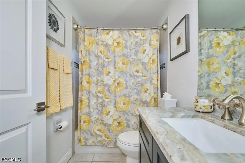1119 NE 2nd Terrace Cape Coral FL 33909