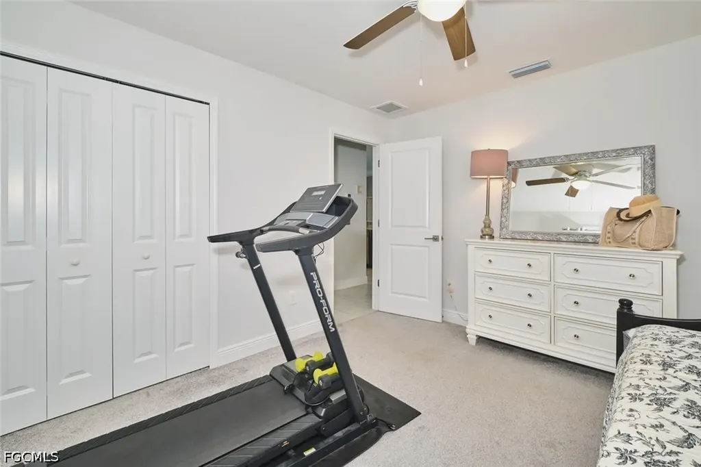1119 NE 2nd Terrace Cape Coral FL 33909