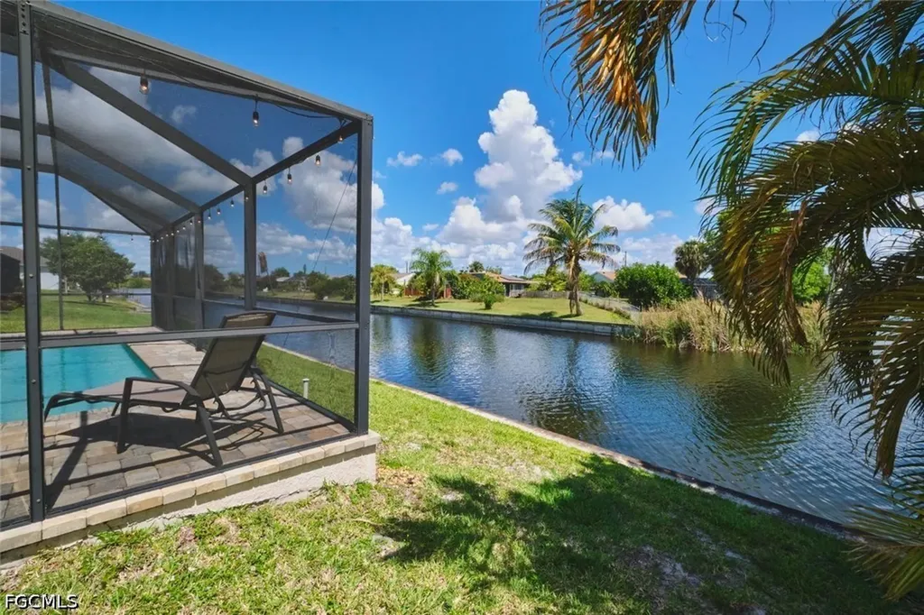 1119 NE 2nd Terrace Cape Coral FL 33909