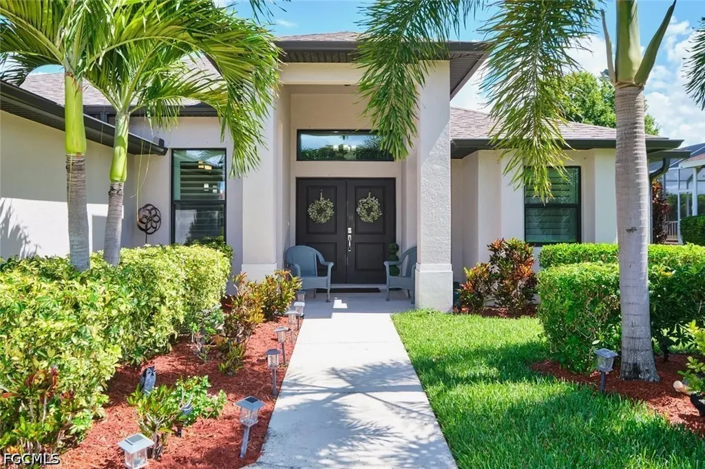 1119 NE 2nd Terrace Cape Coral FL 33909