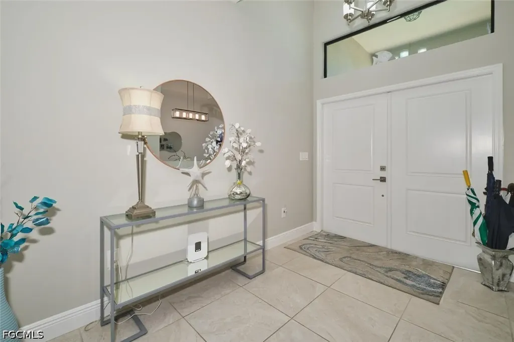 1119 NE 2nd Terrace Cape Coral FL 33909
